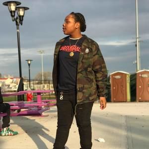 Meet your Posher, Spiffy